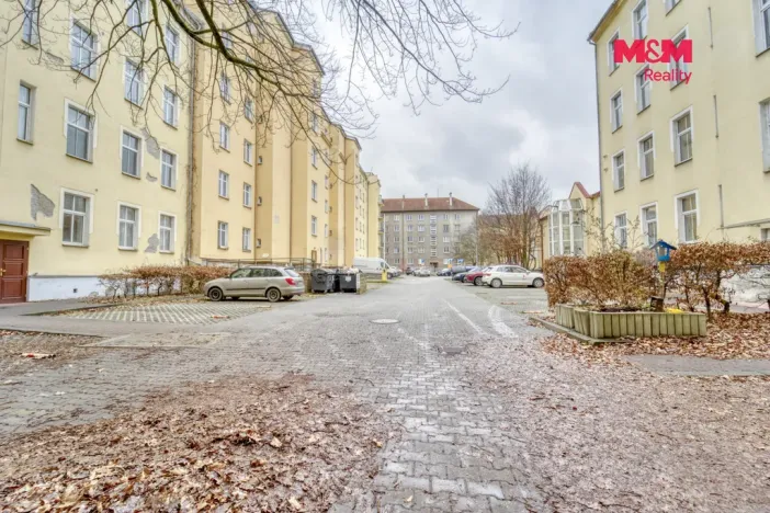 Prodej bytu 1+kk, Plzeň - Východní Předměstí, Plzenecká, 30 m2