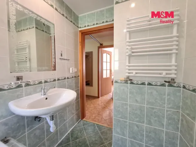 Pronájem bytu 2+1, Ostrov, Luční, 55 m2