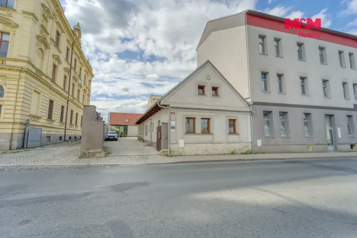 Pronájem bytu 2+kk, Plzeň - Doudlevce, Zborovská, 84 m2