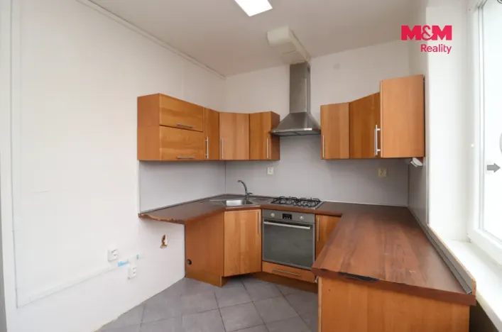 Pronájem bytu 2+1, Karlovy Vary - Rybáře, Sokolovská, 56 m2