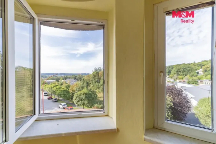 Prodej bytu 2+1, Aš, Nádražní, 73 m2