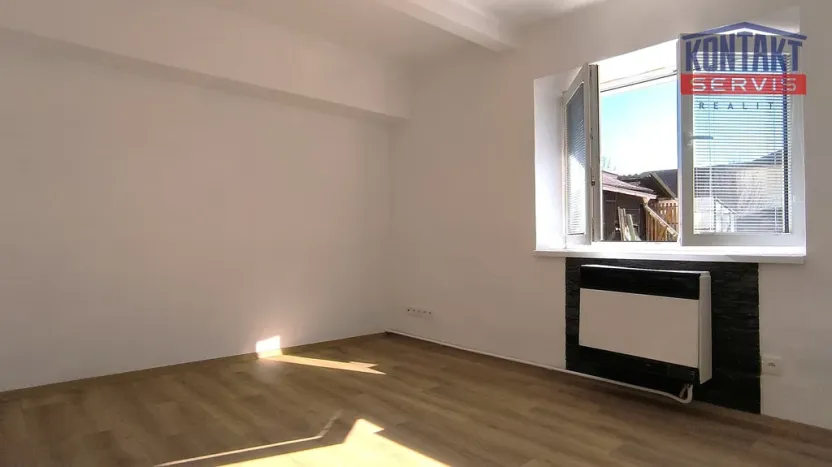 Pronájem bytu 1+1, Písek, Táborská, 27 m2