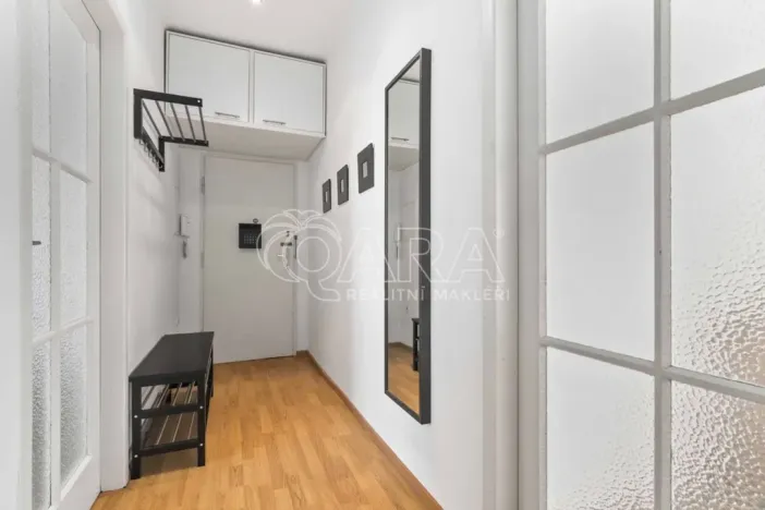 Pronájem bytu 2+kk, Praha - Bubeneč, Ve struhách, 45 m2