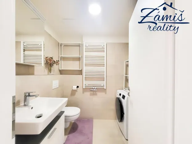Pronájem bytu 1+kk, Kladno - Kročehlavy, Bohumila Landy, 32 m2