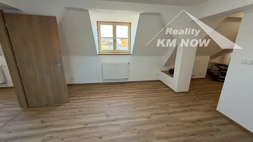 Pronájem bytu 3+kk, Kroměříž, Velké náměstí, 80 m2