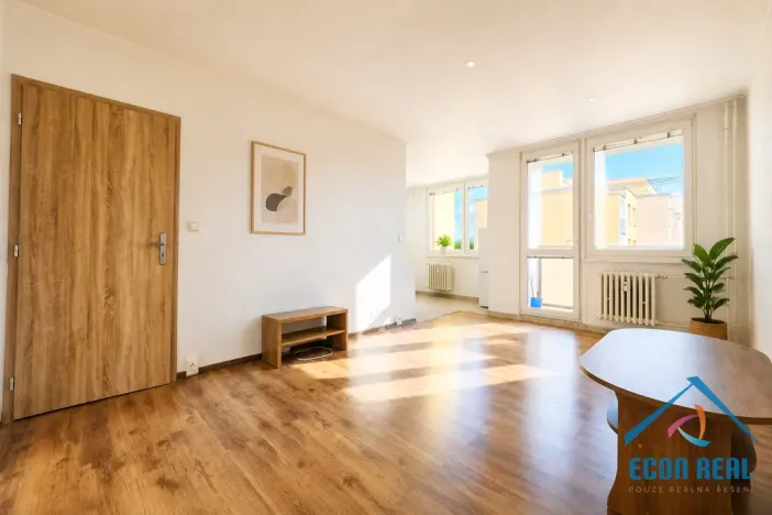 Prodej bytu 2+kk, Praha - Černý Most, Bratří Venclíků, 45 m2