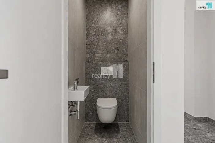 Pronájem atypického bytu, Praha - Strašnice, U krbu, 25 m2