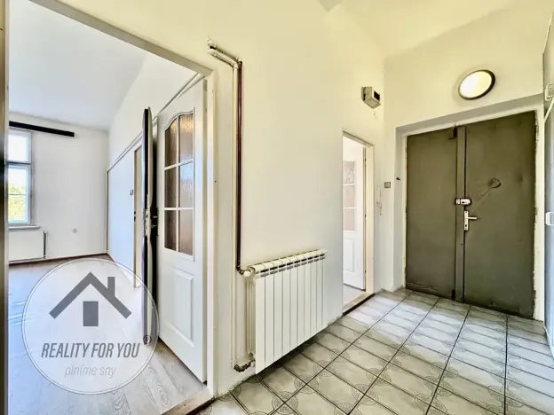 Prodej bytu 3+1, Praha - Libeň, náměstí Dr. Václava Holého, 102 m2