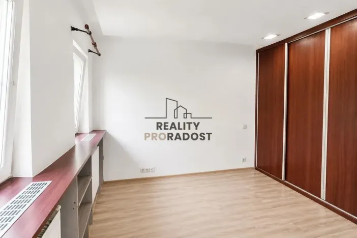 Pronájem rodinného domu, Rájec-Jestřebí, Šafranice, 232 m2