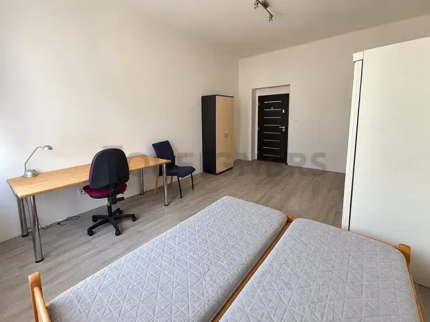 Pronájem bytu 3+1, Hradec Králové, Československé armády, 96 m2