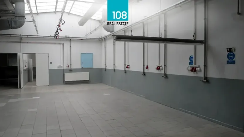 Prodej výrobních prostor, Planá, Zámecká, 3192 m2