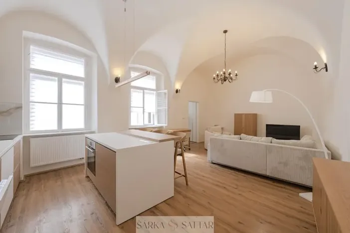 Pronájem bytu 2+kk, Praha - Staré Město, Anenská, 54 m2
