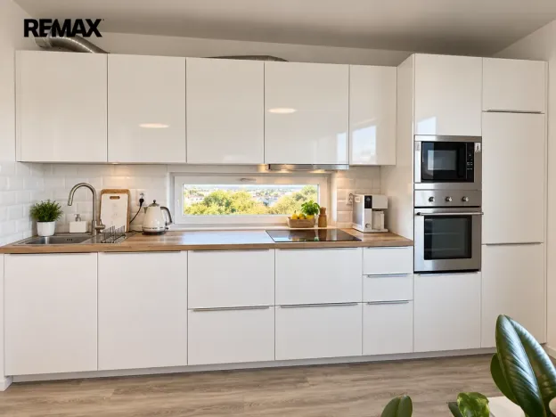 Prodej bytu 2+kk, Praha - Hloubětín, Modrého, 57 m2
