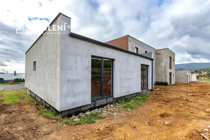 Prodej rodinného domu, Košťany, K zámku, 92 m2