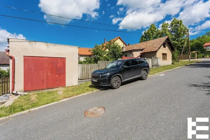 Prodej rodinného domu, Hradčany, 86 m2