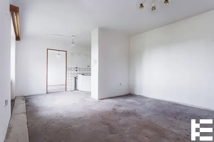 Prodej rodinného domu, Hradčany, 86 m2