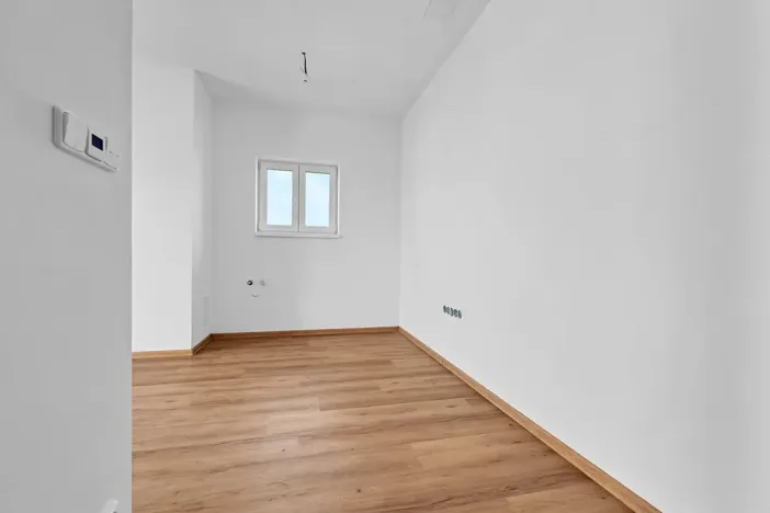 Prodej bytu 2+kk, Milovice, Topolová, 60 m2