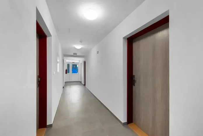 Prodej bytu 1+kk, Milovice, Topolová, 25 m2