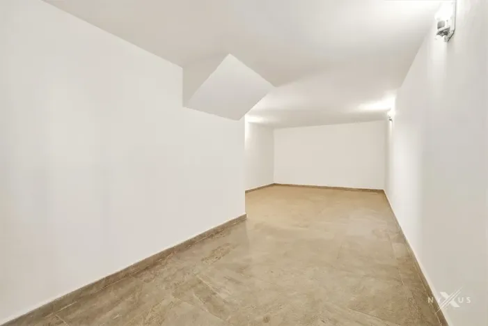 Prodej rodinného domu, Černolice, Ke dvoru, 375 m2