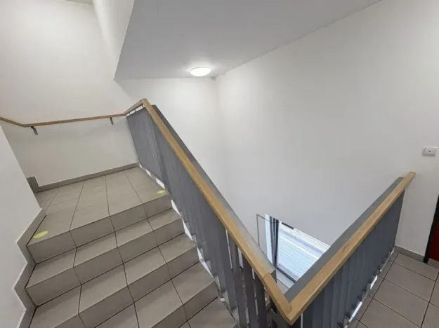 Pronájem bytu 2+kk, Praha - Vysočany, Poděbradská, 50 m2