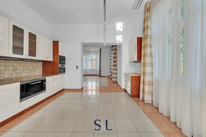 Prodej rodinného domu, Rumburk, Bezručova, 320 m2