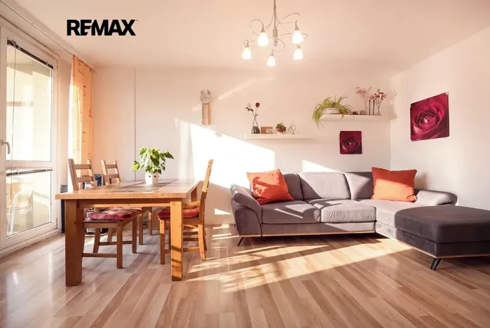 Prodej bytu 3+1, Praha - Řepy, Laudova, 74 m2