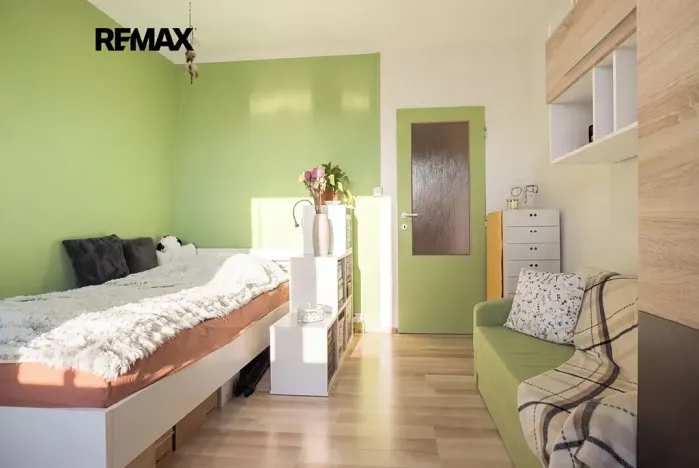 Prodej bytu 3+1, Praha - Řepy, Laudova, 74 m2