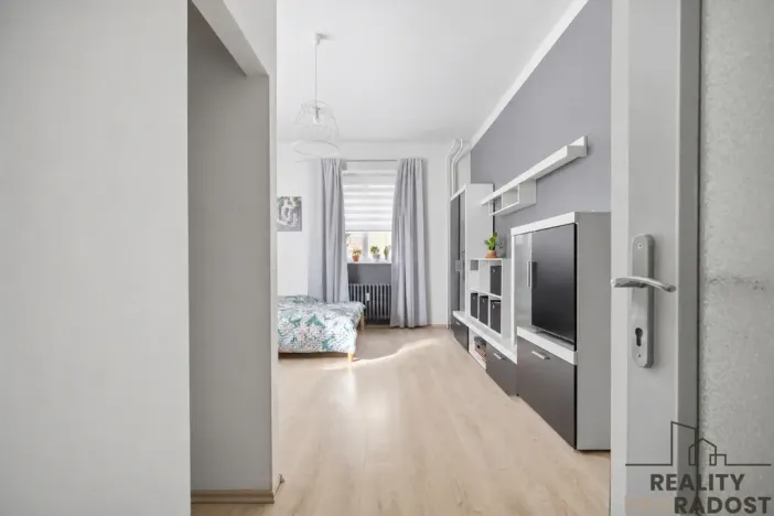 Prodej bytu 1+1, Pardubice, Čechovo nábřeží, 42 m2