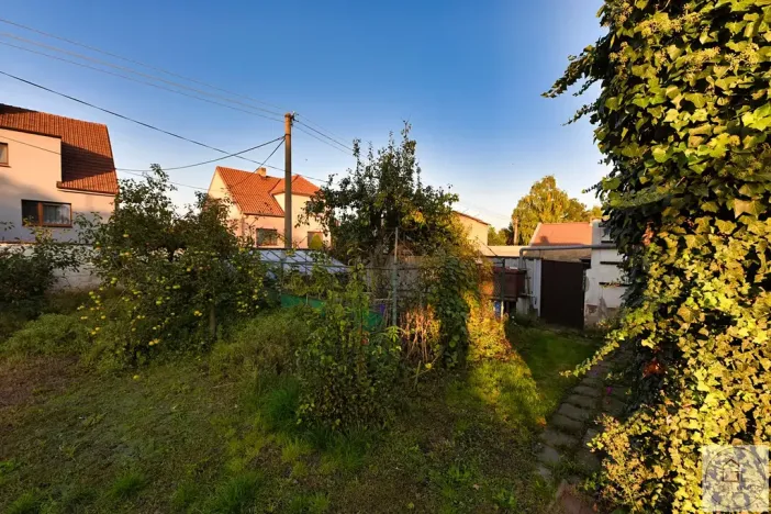 Prodej rodinného domu, Černuc, 240 m2