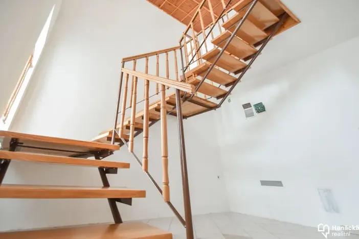Prodej rodinného domu, Dubčany, 290 m2
