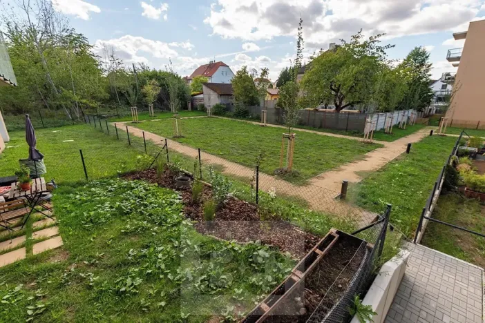 Pronájem bytu 1+kk, Plzeň, Na Průhonu, 37 m2