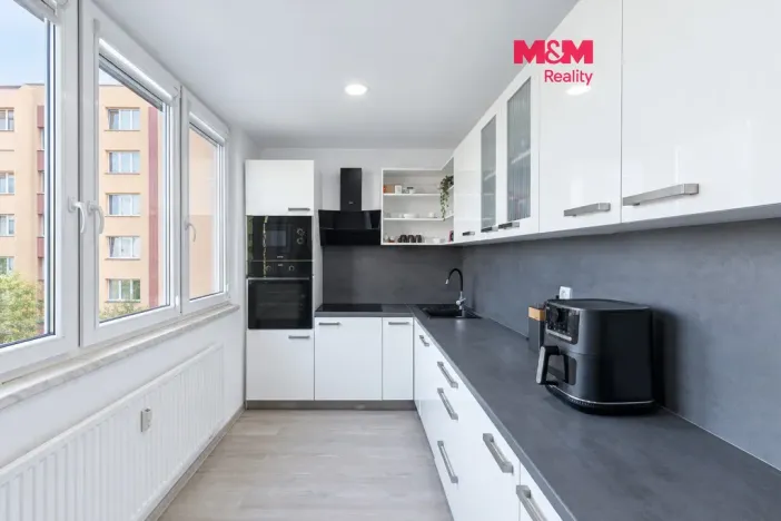 Prodej bytu 3+1, Frýdek-Místek - Frýdek, Novodvorská, 73 m2