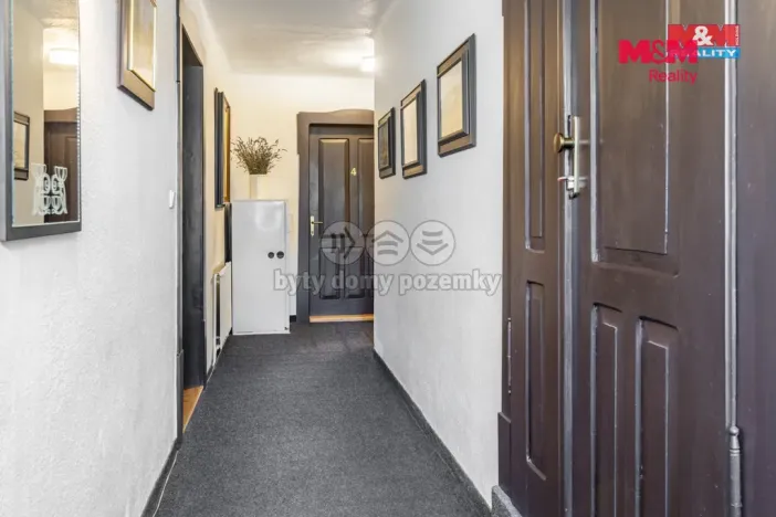 Prodej ubytování, Deštné v Orlických horách, 590 m2