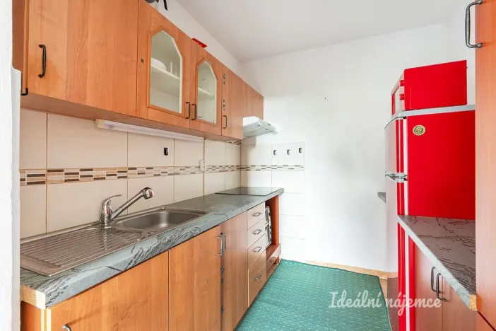 Pronájem bytu 2+kk, Praha, Ciolkovského, 42 m2