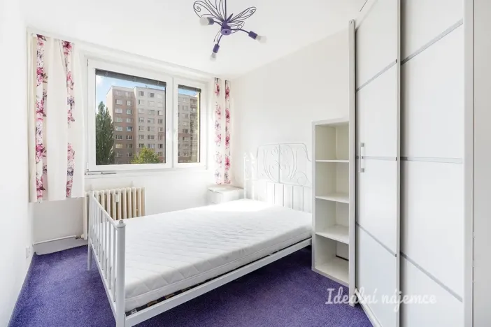 Pronájem bytu 2+kk, Praha, Ciolkovského, 42 m2