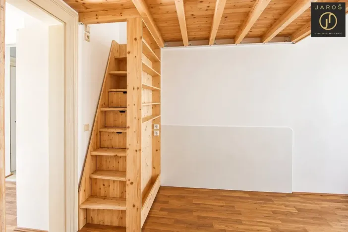 Pronájem bytu 2+kk, Praha - Vinohrady, Jana Masaryka, 37 m2