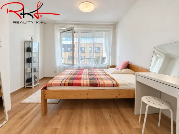 Pronájem bytu 2+kk, Praha, Stočesova, 54 m2
