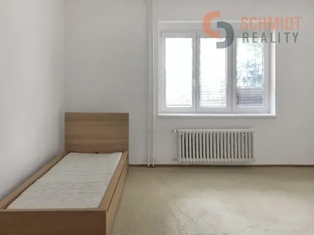 Prodej bytu 1+kk, Jaroslavice, Celní, 33 m2