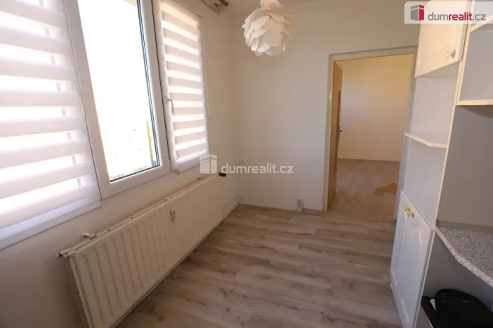 Pronájem bytu 3+1, Sokolov, Slavíčkova, 68 m2