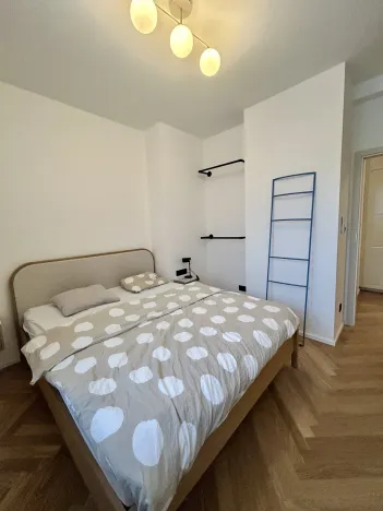Pronájem bytu 2+kk, Praha - Vršovice, Ukrajinská, 55 m2