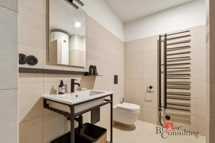 Pronájem bytu 1+kk, Jince, Slavíkova, 48 m2