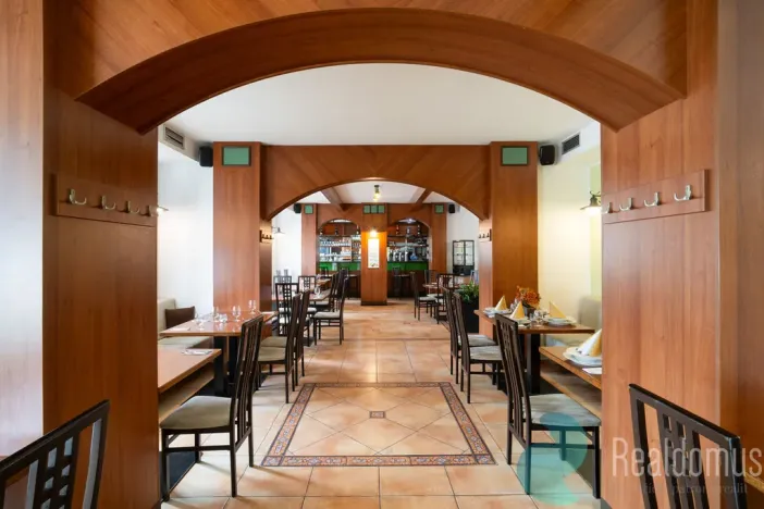 Prodej restaurace, Třeboň, Táboritská, 650 m2