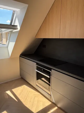 Pronájem bytu 2+kk, Praha - Libeň, U pošty, 39 m2