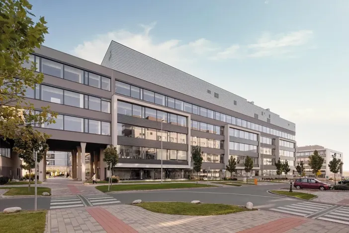 Pronájem kanceláře, Praha - Stodůlky, náměstí Junkových, 2000 m2