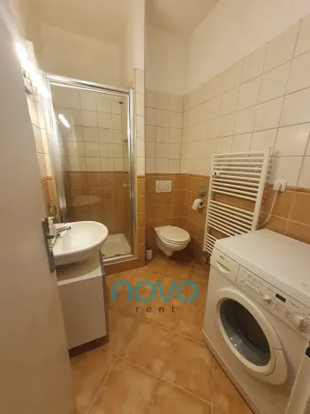 Pronájem bytu 1+1, Praha - Malá Strana, Újezd, 43 m2