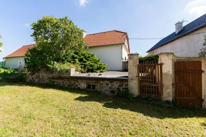 Prodej rodinného domu, Měrunice - Žichov, 140 m2