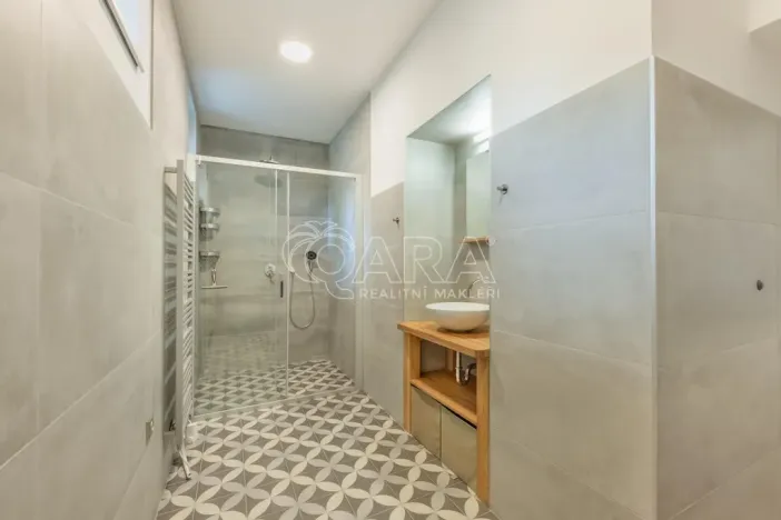 Pronájem bytu 2+kk, Praha - Dejvice, Nad Šárkou, 62 m2
