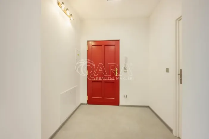 Pronájem bytu 2+kk, Praha - Dejvice, Nad Šárkou, 62 m2