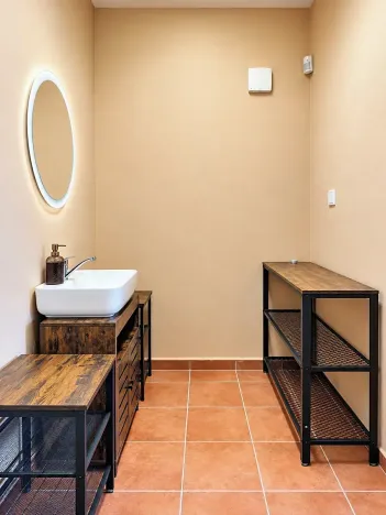 Pronájem obchodního prostoru, Frýdek-Místek, Krátká, 105 m2
