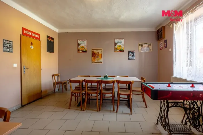 Prodej restaurace, Bílá Lhota - Měník, 190 m2